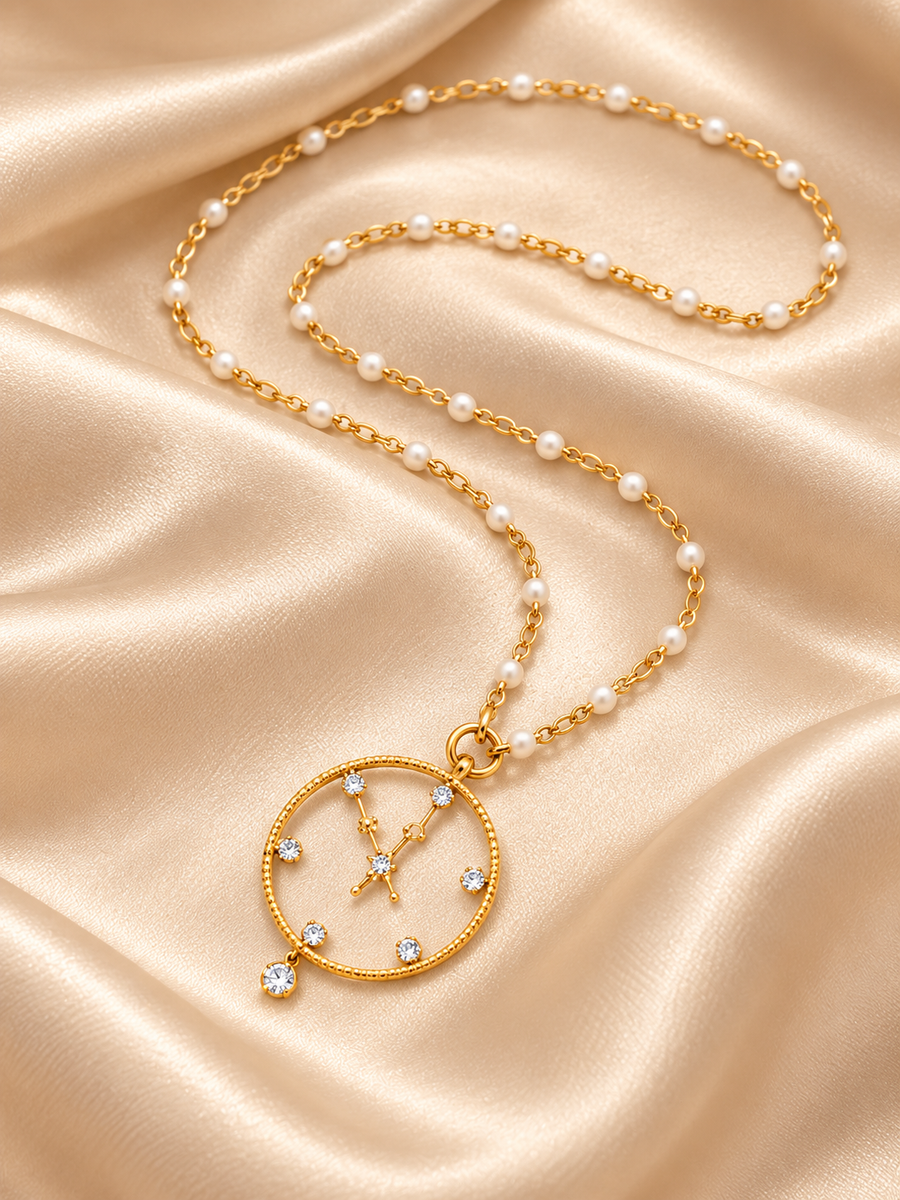 Collection Colliers sur satin champagne