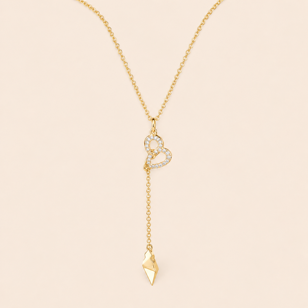 HALLA Collier Plaquée Or 14K — fond crème